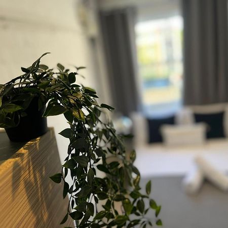 לונדון Nifty 2 Bedroom Flat In Goswell Rd מראה חיצוני תמונה
