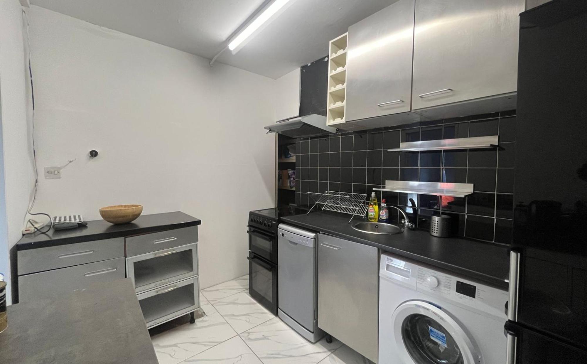 לונדון Nifty 2 Bedroom Flat In Goswell Rd מראה חיצוני תמונה